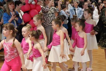 Festiwal tańca „Tanecznie zakręceni” odbył się w Działoszynie pod patronatem Radia ZW. Było pięknie!